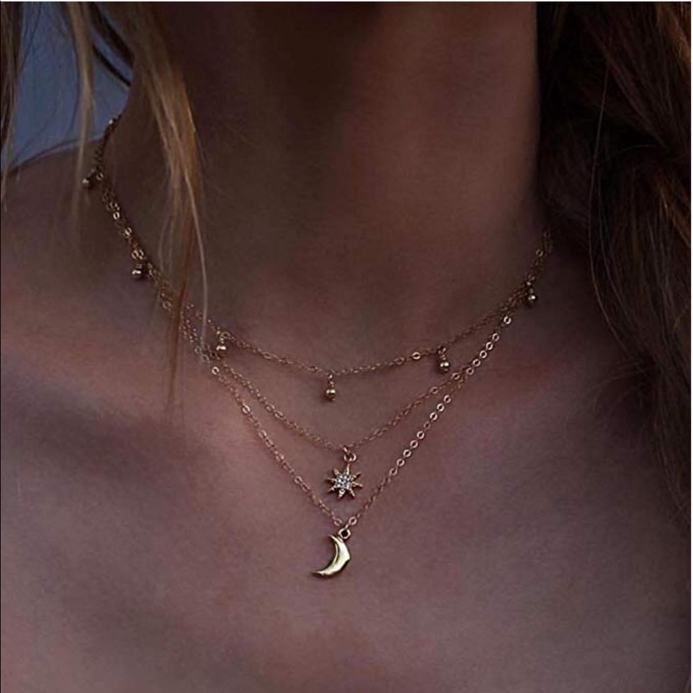 NEW!! Moon 🌙 & Star ⭐️ Choker Multilayer Necklace